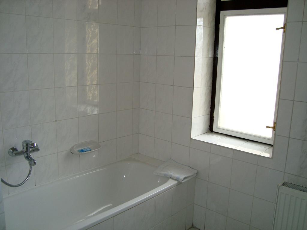 Hotel Jaro Mělník Cameră foto